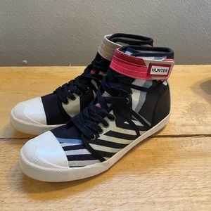 RARE Hunter Abstract Sneakers!!!!